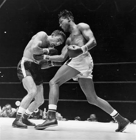Dan el último adiós a Carmen Basilio
