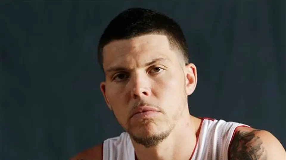 Mike Miller, del Heat, tiene lesión en mano