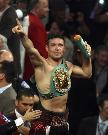 Maravilla' quiere enfrentar a Floyd Mayweather