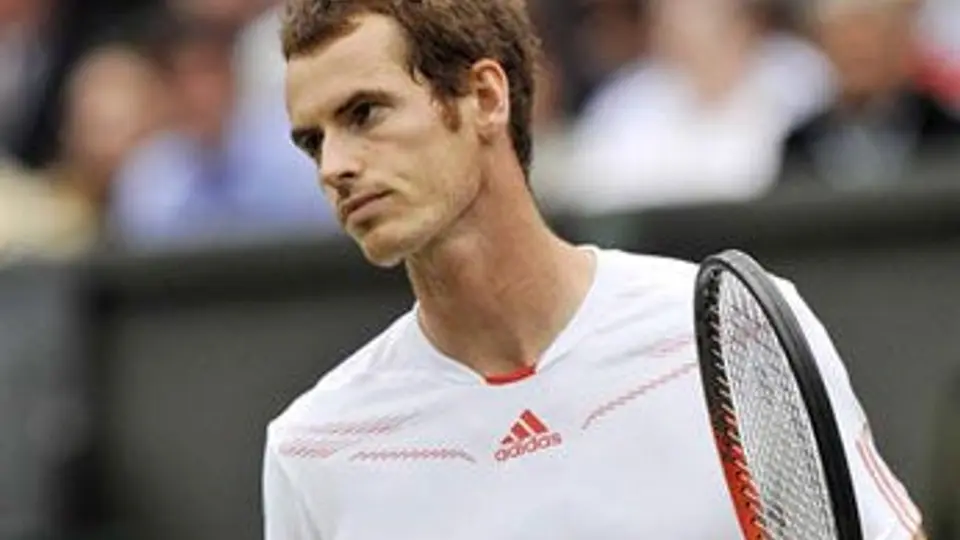 Murray supera a Davydenko en Inglaterra