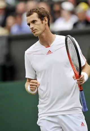 Murray supera a Davydenko en Inglaterra