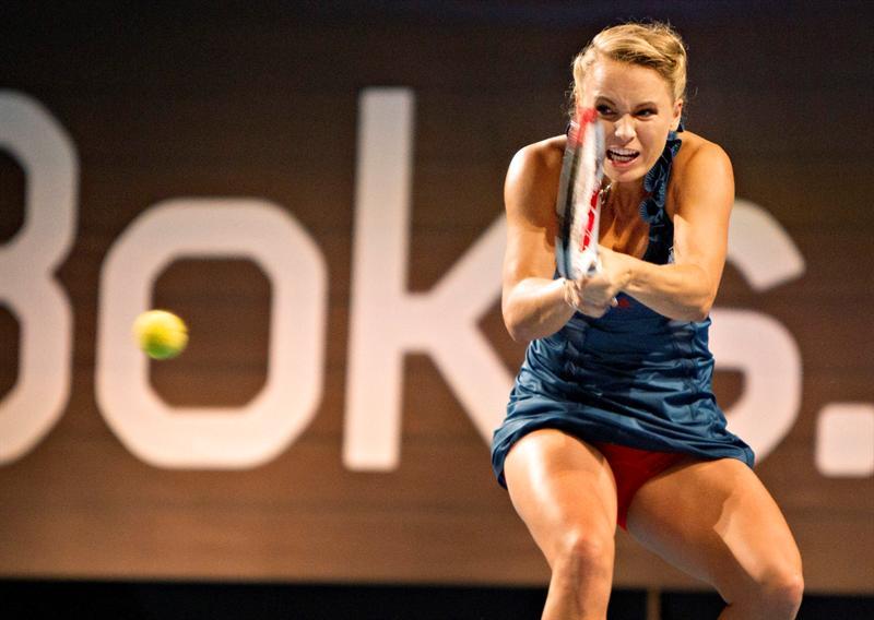 Wozniacki venció a Lucie Safarova por 6-1 y 6-4. FOTO: EFE