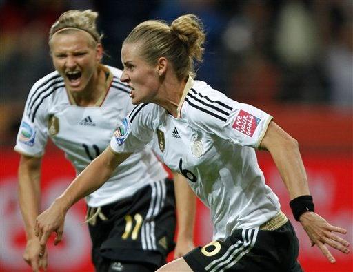 Simone Laudehr celebra el gol ante Nigeria. FOTO: AP