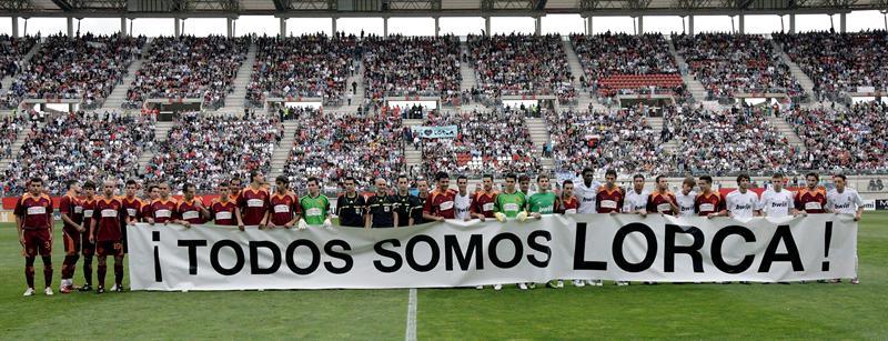 'Todos somos Lorca' reza la frase. FOTO: EFE