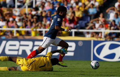 Francia derrotó 3-2 a Nigeria y pasa a Semifinales. FOTO: AP