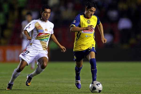 Ángel Reyna durante el encuentro en Querétaro (FOTO: MEXSPORT)