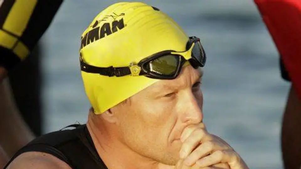 Lance Armstrong ganó Ironman en Hawai