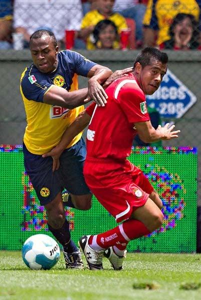 El cuadro choricero aguantó en la cancha con diez elementos. FOTO: MEXSPORT