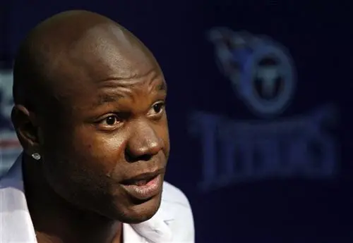 Keith Bulluck anuncia oficialmente su retiro