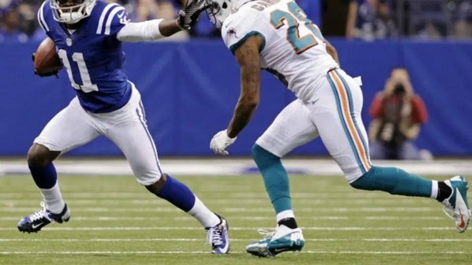 Luck consigue récord como novato en victoria de Potros sobre Miami