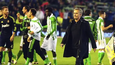 Betis da la campanada y sorprende al Madrid