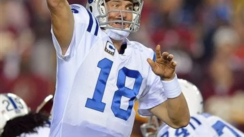 Con Manning inspirado, Potros vence 27-24 a Washington