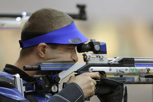 Rumano se lleva Oro en rifle