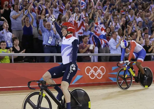 Suma Gran Bretaña otro Oro en ciclismo