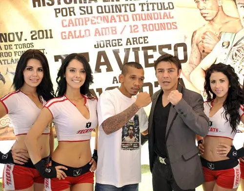 Arce augura nocaut ante Angkota