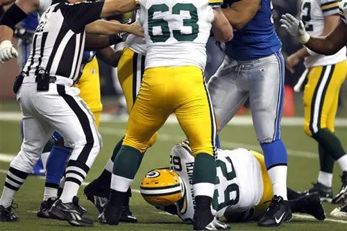 Suh apelará su suspensión de dos juegos