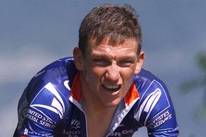 Tyler Hamilton exige la renuncia el presidente de la UCI