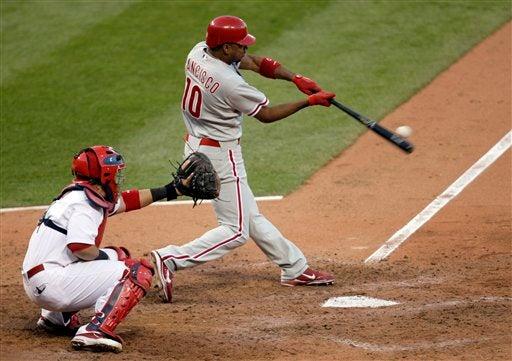 Los Filis superaron 3-2 a los Cardenales. FOTO: AP