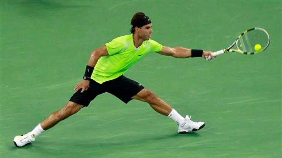 Nadal y Federer, sin problemas en su debut en Shanghai