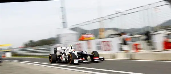 Sergio Pérez es 11 en P3 de Corea