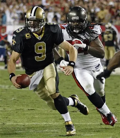 Brees llevó a Santos a la victoria 27-16 sobre Bucaneros