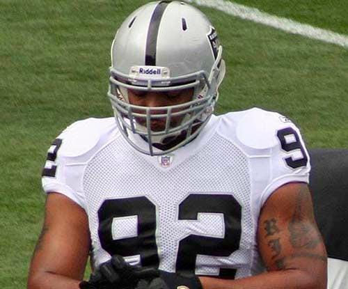 Richard Seymour espera conseguir 30 tacleadas en el año, en 2011 se quedó con 29 | AP