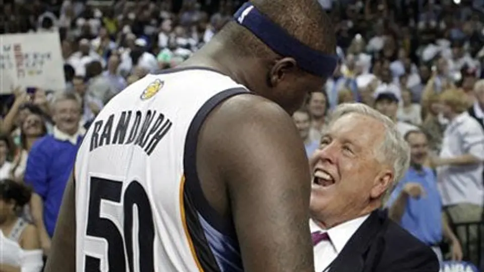 Dueño de Grizzlies admite que el equipo está en venta