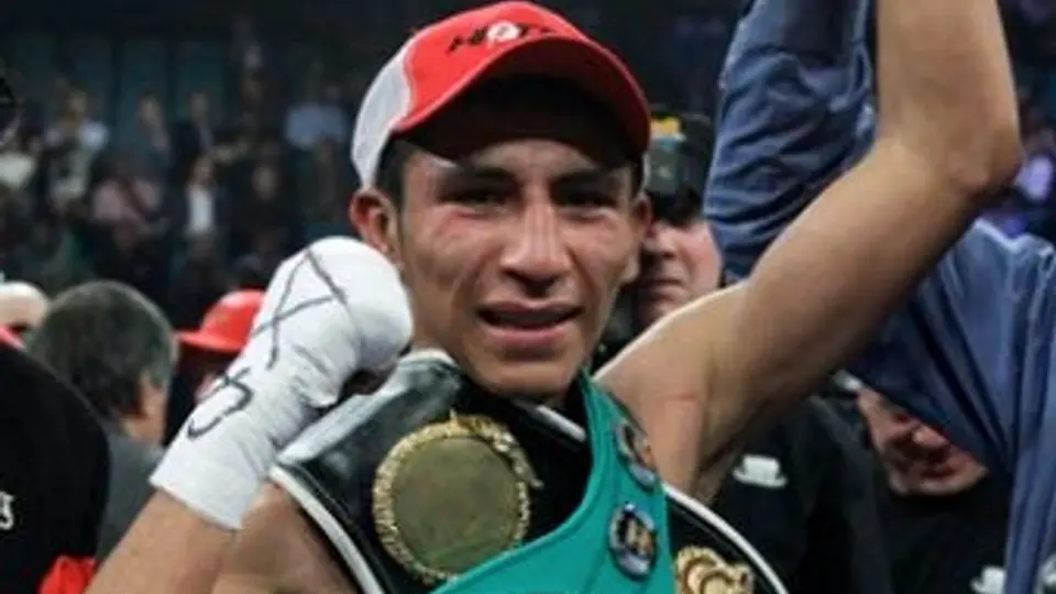 Burgos, nuevo Campeón Plata y Latino del CMB y OMB