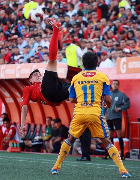 Tijuana realizó un gran juego y se puso 2-0 arriba en el marcador | MEXSPORT