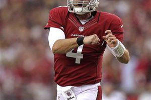 Kolb guía a Cardenales al triunfo sobre Seattle