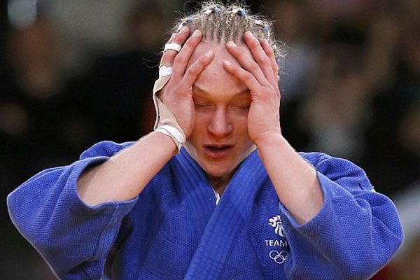 La luchadora de Judo Gema Howell desconsolada|ESPECIALES