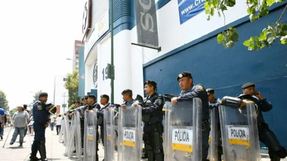 Dos mil 800 policías resguardarán el estadio Azul y la Plaza de Toros