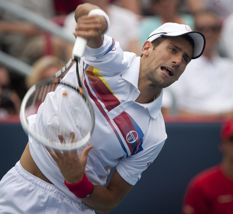 Djokovic venció a Mardy Fish por parciales de 6-2, 3-6 y 6-4 en el Masters 1000 canadiense. FOTO: EFE