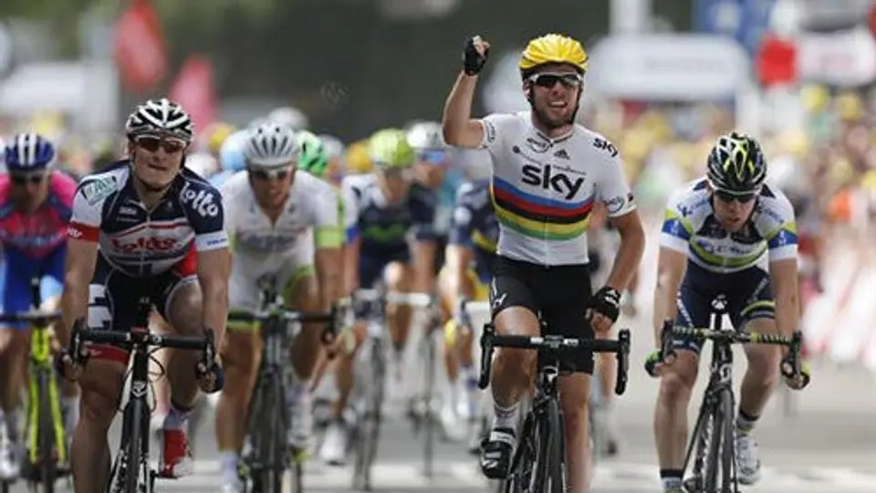 Cavendish gana primer sprint en la Tour, Cancellara sigue de líder