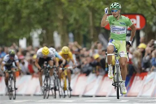 Sagan se queda con la tercera etapa del Tour de France
