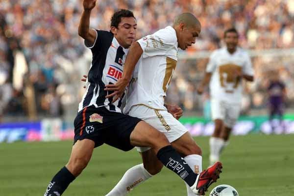 Pumas no consigue encontrar la fórmula para sumar en el encuentro (FOTO: MEXSPORT)