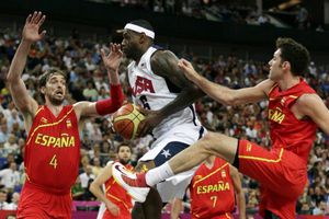 Selección española de basquetbol causó destrozos en la Villa Olímpica