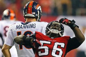 Ryan le gana la partida a un errático Manning