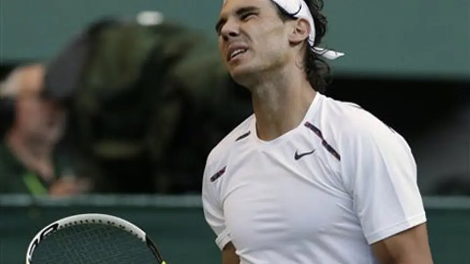 Nadal eliminado en segunda ronda de Wimbledon
