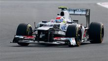 Checo Pérez finaliza 15 en la P1 del GP Corea