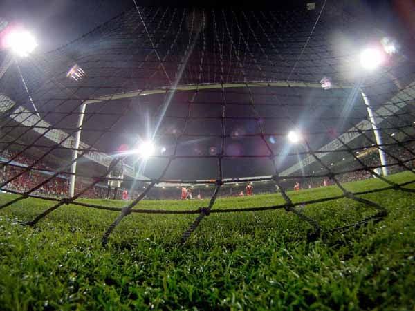 Las Chivas mantienen buen paso, con goles de Marco Fabián y Báez superan la J14 (FOTO: CÉSAR VICUÑA)