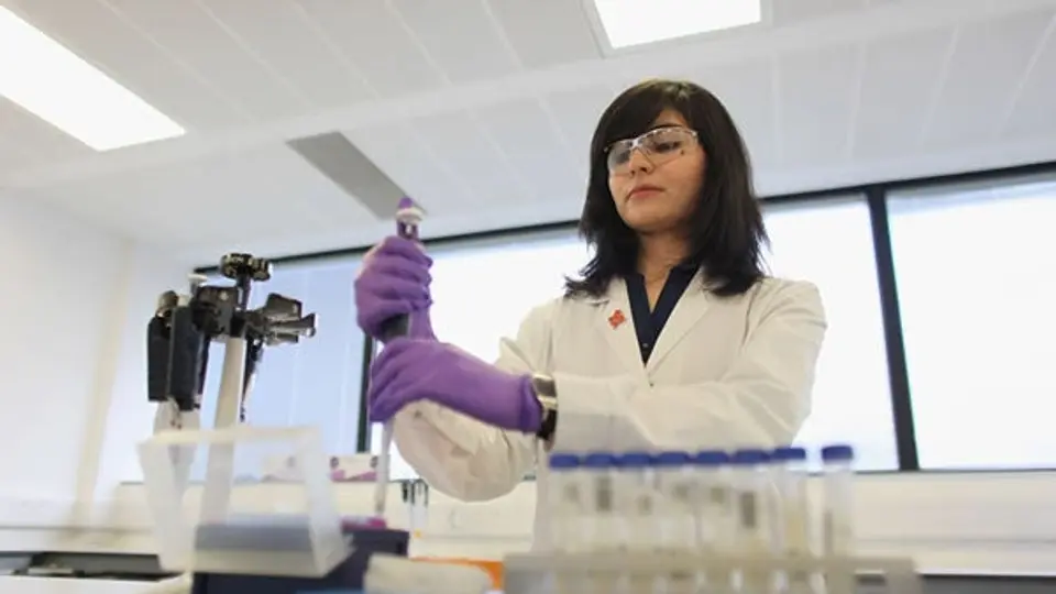 Encuentran nueva función a laboratorio antidopaje de JO