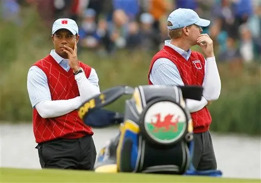 Woods y Stricker pierden y Europa toma el liderato en Copa Ryder