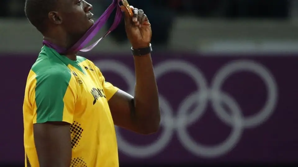 Usain Bolt pierde el respeto a Carl Lewis