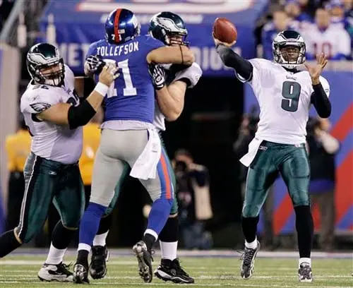 Sin Vick, Filadelfia derrotó 17-10 a Gigantes