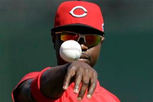 Duelo de pitcheo entre Rojos y Gigantes