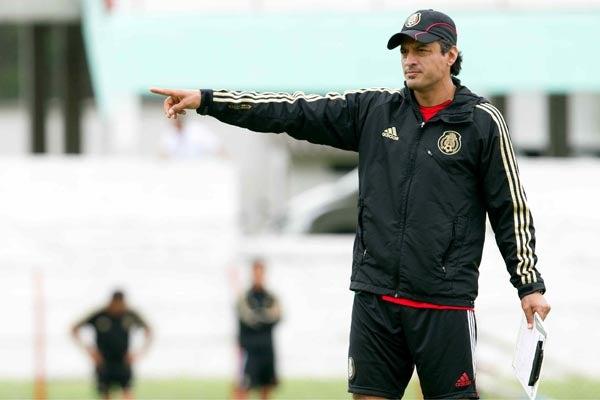La 'Pájara' Chávez an frente de la práctica. FOTO: MEXSPORT