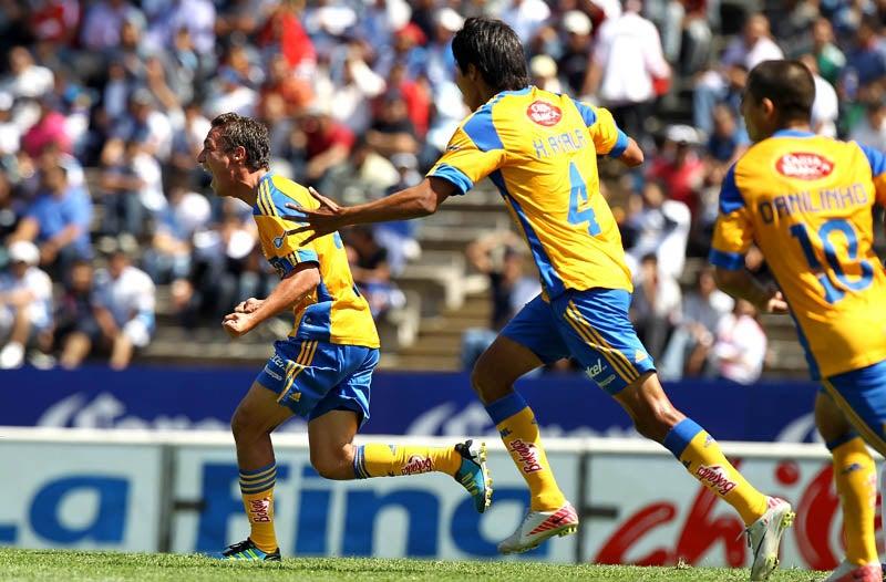 Tigres saca la garra y con victoria pasa a la Liguilla. FOTO: MIGUEL PONTÓN