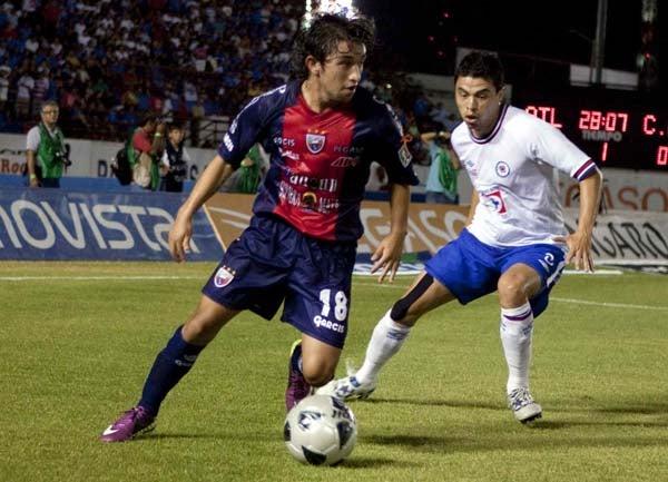 Atlante no pudo rebasar a un Cruz Azul defensivo (FOTO: MEXSPORT)
