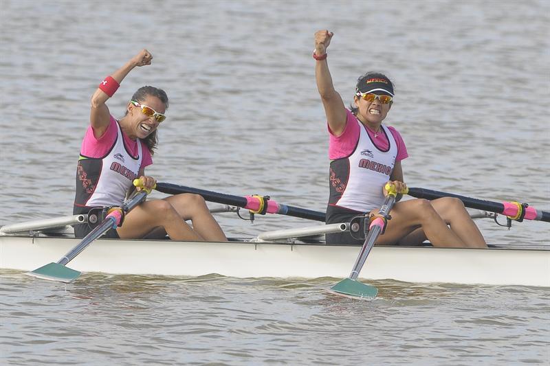 Analicia Ramírez y Lila Pérez superaron a Cuba y Estados Unidos. FOTO: EFE